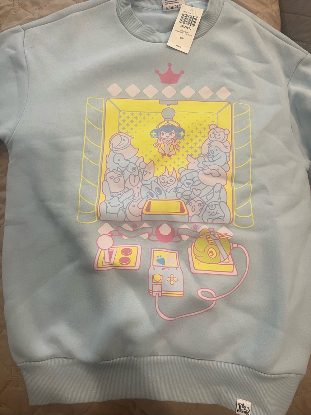 NWT Knights of Guinevere Hot Topic Pastel Claw Machine Sweatshirt - Light Blue